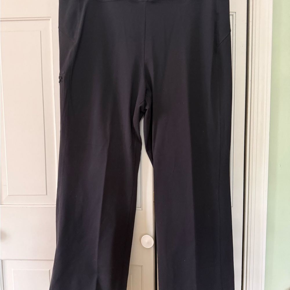 Duluth NoGA Black boot cut Leg Active Pants size XXL